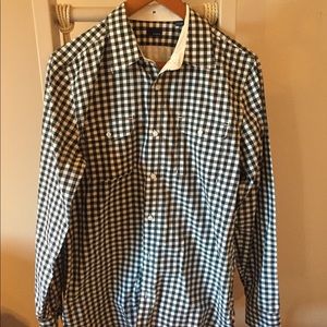 Men’s button down casual